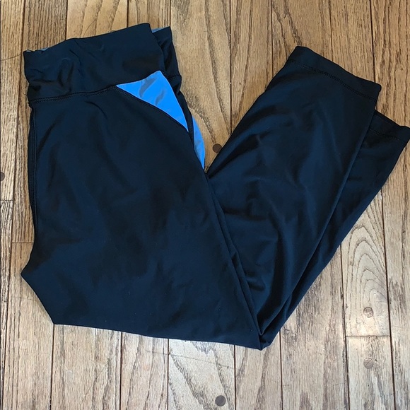 Pants - GUC Black and Blue Workout Capris Pants - GUC Black and Blue Workout Capris
